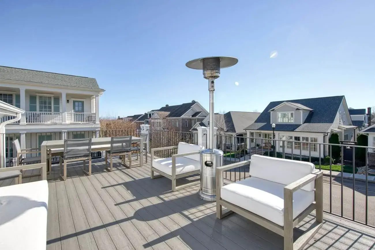 Suburban-and-Downtown